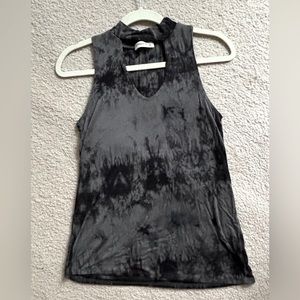 2 for $10 🔥 Choker Tank